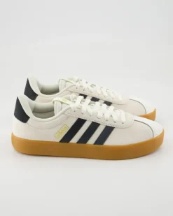 VL Court 3.0 Sneaker in Beige