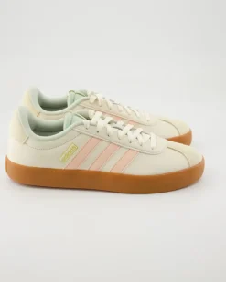 VL Court 3.0 Sneaker in Beige