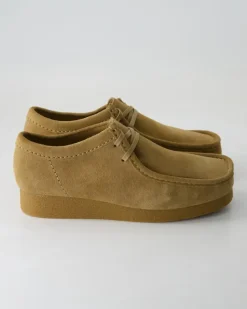 WALLABEEEVO Schnürschuhe in Beige