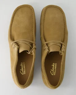 WALLABEEEVO Schnürschuhe in Beige