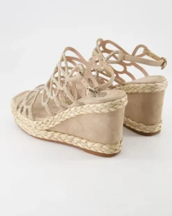 986 Wedges in Beige