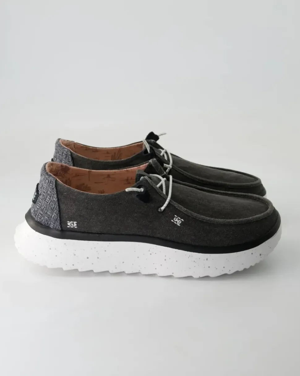 Wendy Peak Sneaker in Schwarz