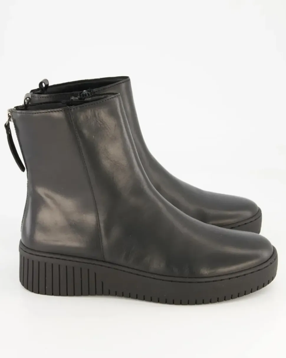 33.631.77 Winterschuhe in Schwarz